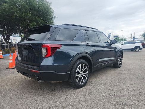 Certified 2023 Ford Explorer ST-Line w/ Class IV Trailer Tow Package image 3