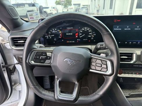 Used 2024 Ford Mustang GT Premium RWD image 27