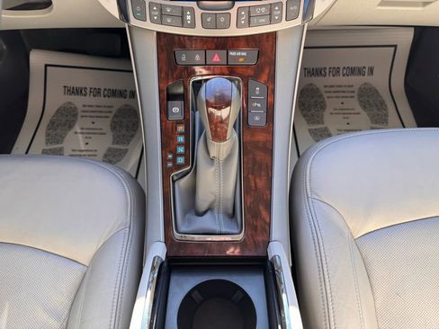 Used 2011 Buick LaCrosse CXS image 31