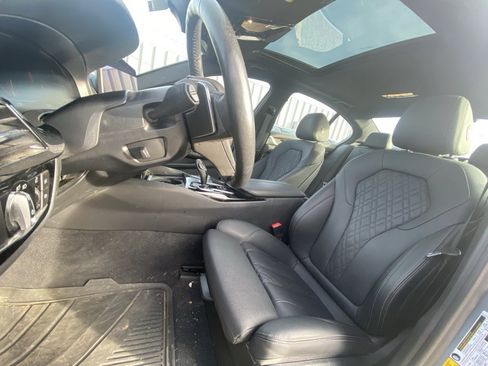 Used 2021 BMW 530i xDrive w/ Premium Package image 5