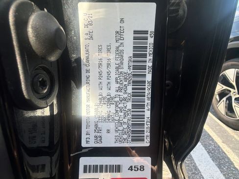 Used 2021 Toyota Tacoma SR w/ SR Convenience Package RWD image 3