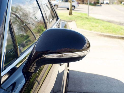 Used 2018 Bentley Flying Spur S V8 AWD/4WD image 19