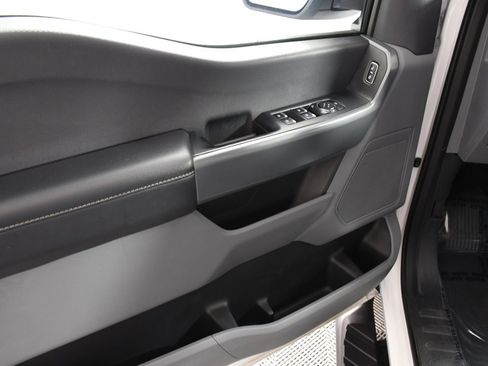 Used 2022 Ford F150 XLT image 14