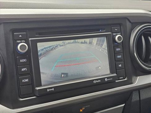 Used 2018 Toyota Tacoma SR5 image 25