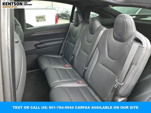 Used 2023 Tesla Model X image 10