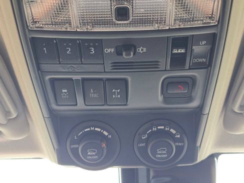 Used 2024 Toyota 4Runner TRD Off-Road Premium w/ Off Road Premium Plus Package AWD/4WD image 30