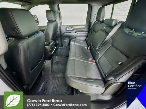 Used 2025 GMC Sierra 3500 Denali w/ Denali Reserve Package AWD/4WD image 29