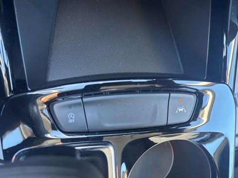 New 2026 Chevrolet Trax LT w/ LT Convenience Package image 31