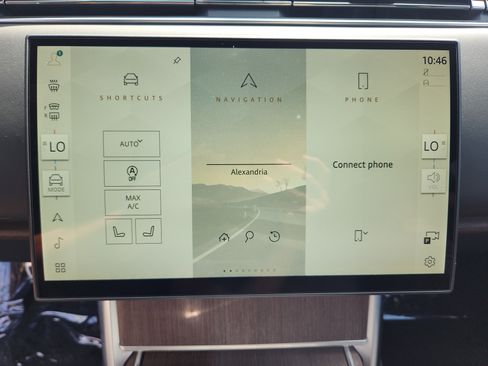 New 2025 Land Rover Range Rover SE image 17