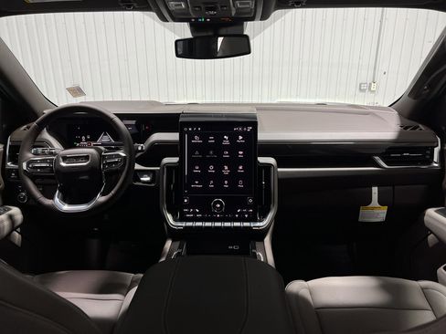 New 2025 GMC Yukon Elevation w/ LPO, Floor Liner Package image 19