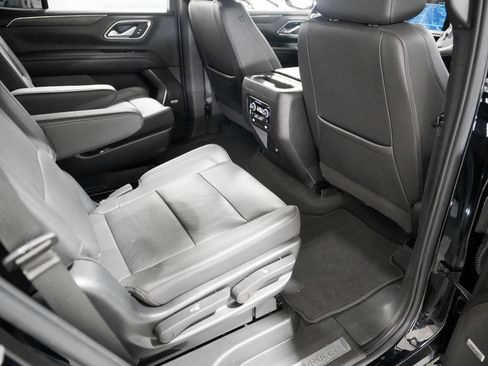Used 2022 Chevrolet Tahoe Z71 w/ Z71 Off-Road Package AWD/4WD image 29