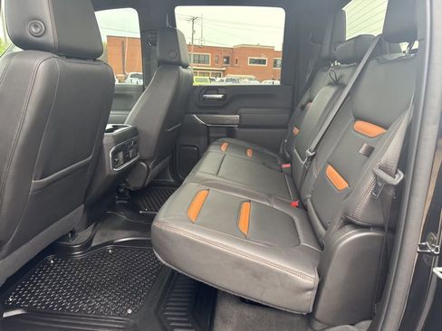 Used 2023 GMC Sierra 2500 AT4 w/ Gooseneck/5TH Wheel Package AWD/4WD image 30