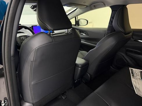 New 2026 Toyota Prius Plug-In Hybrid FWD image 30