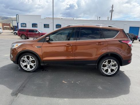 Used 2017 Ford Escape Titanium w/ Equipment Group 301A AWD/4WD image 3