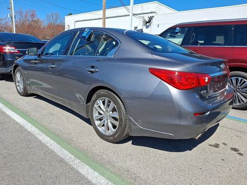 Used 2016 INFINITI Q50 Premium w/ 2.0T Premium Plus Package image 4