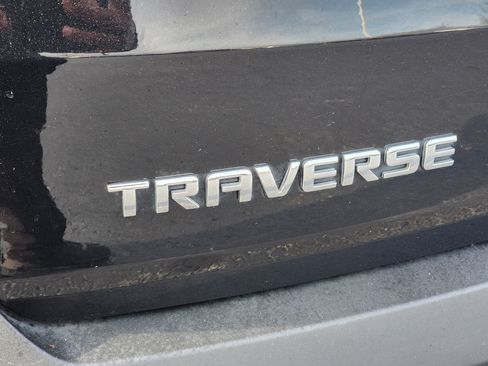 Used 2019 Chevrolet Traverse LT w/ LT Premium Package image 11