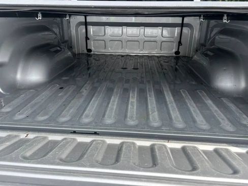 Used 2018 RAM 1500 Express w/ Express Value Package AWD/4WD image 14