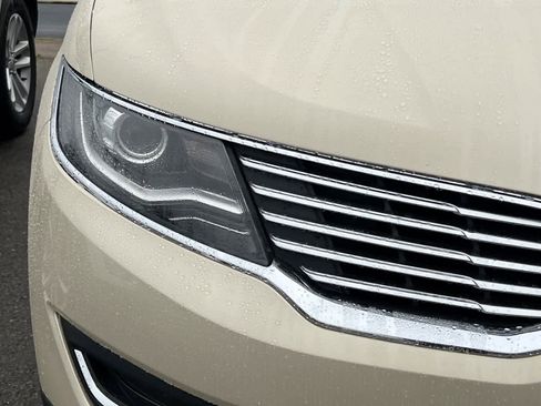 Used 2016 Lincoln MKX Reserve image 8