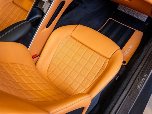 Certified 2024 Ferrari Roma Spider RWD image 22