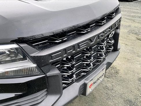 Used 2022 Chevrolet Colorado ZR2 image 4