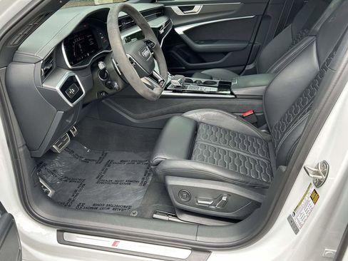 Used 2022 Audi RS 6 w/ Executive Package AWD/4WD image 21