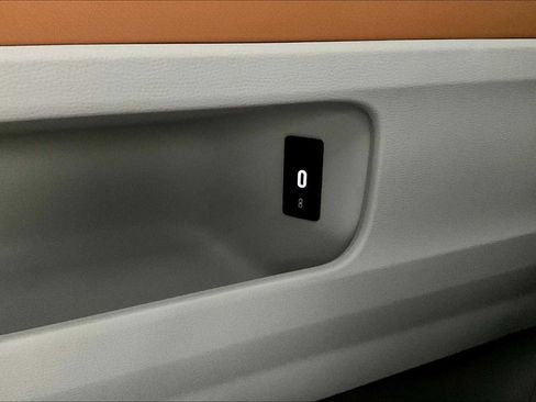 New 2025 Volkswagen ID. Buzz 1st Edition image 22