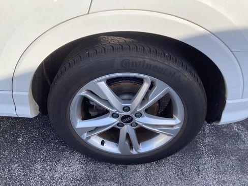 Used 2023 Audi Q3 2.0T Premium Plus w/ Premium Plus Package image 6