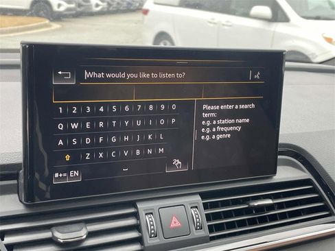 Used 2022 Audi Q5 2.0T Premium Plus image 10