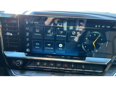 Certified 2025 Chevrolet Silverado 3500 LTZ w/ LTZ Premium Package image 17