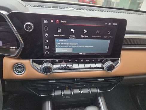 Used 2024 GMC Canyon AT4 w/ AT4 Premium Package image 36