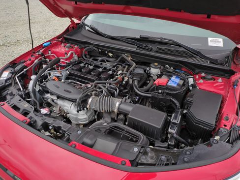 Used 2024 Honda Civic EX-L image 32