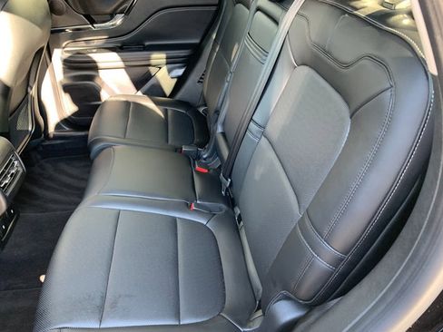 Used 2024 Lincoln Corsair AWD w/ Equipment Group 101A image 18