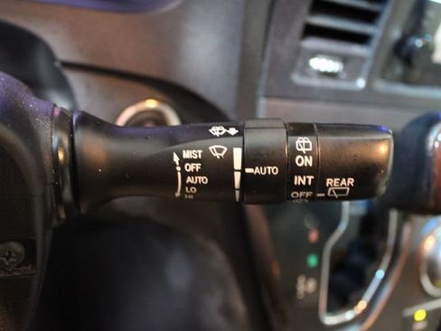 Used 2015 Toyota Sienna Limited Premium w/ Advanced Technology Package FWD image 38