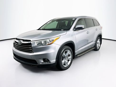 Used 2016 Toyota Highlander Limited AWD/4WD image 7