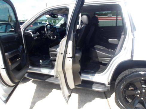 Used 2017 Chevrolet Tahoe LT RWD image 15