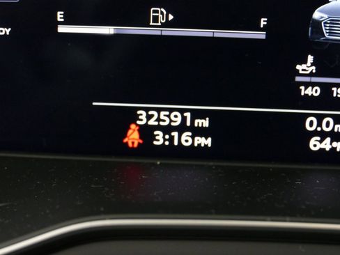 Used 2023 Audi A4 2.0T Premium Plus w/ Premium Plus Package image 17