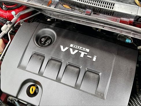 Used 2010 Toyota Corolla image 31