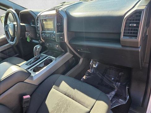 Used 2018 Ford F150 XLT w/ Equipment Group 302A Luxury image 18