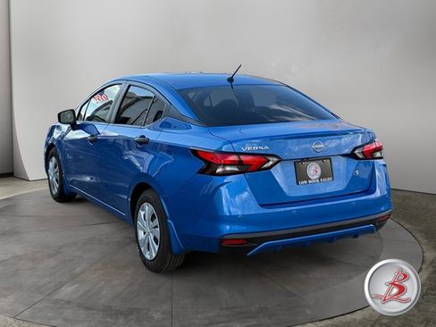 Used 2024 Nissan Versa S w/ Trunk Package image 5