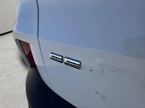 Used 2020 Ford Escape SE Sport image 11