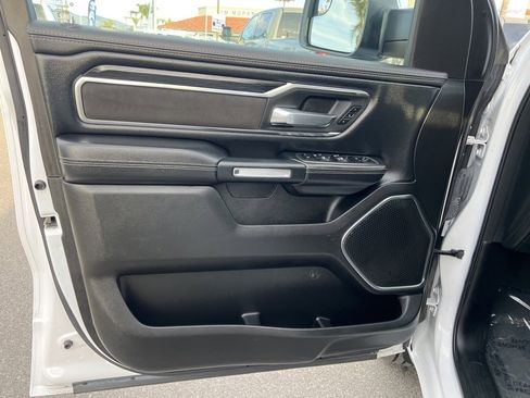 Used 2024 RAM 1500 Laramie image 15