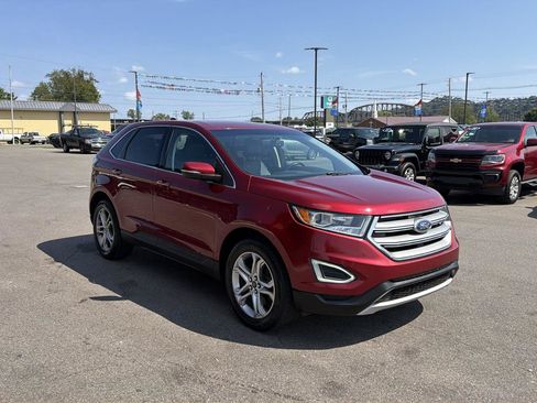 Used 2015 Ford Edge Titanium AWD/4WD image 3