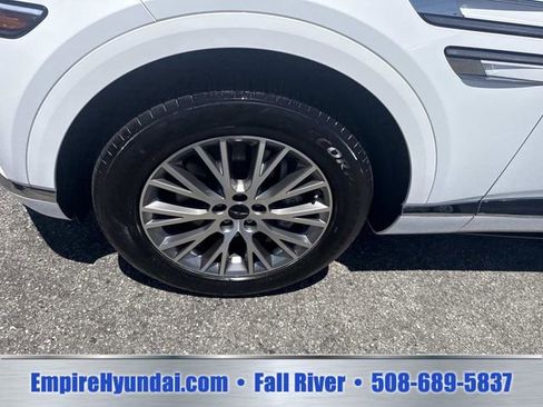 Used 2025 Genesis GV80 2.5T Standard AWD/4WD image 13