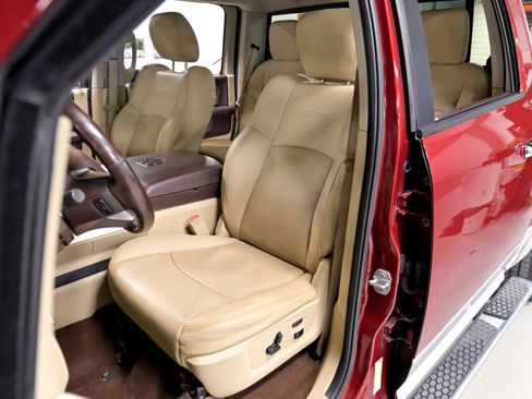 Used 2014 RAM 1500 Laramie w/ Convenience Group RWD image 7