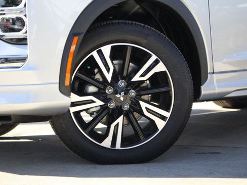 New 2026 Mitsubishi Eclipse Cross SEL image 3