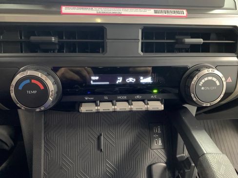 Used 2024 Toyota Tacoma SR5 AWD/4WD image 23