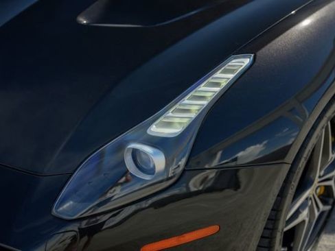 Used 2015 Ferrari California T RWD image 5