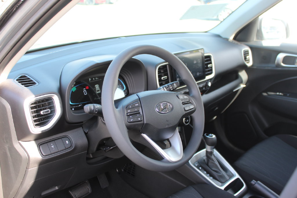 New 2026 Hyundai Venue SE FWD image 11