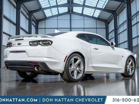 Used 2019 Chevrolet Camaro SS image 34