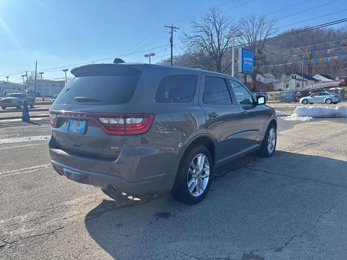 Used 2023 Dodge Durango GT image 5